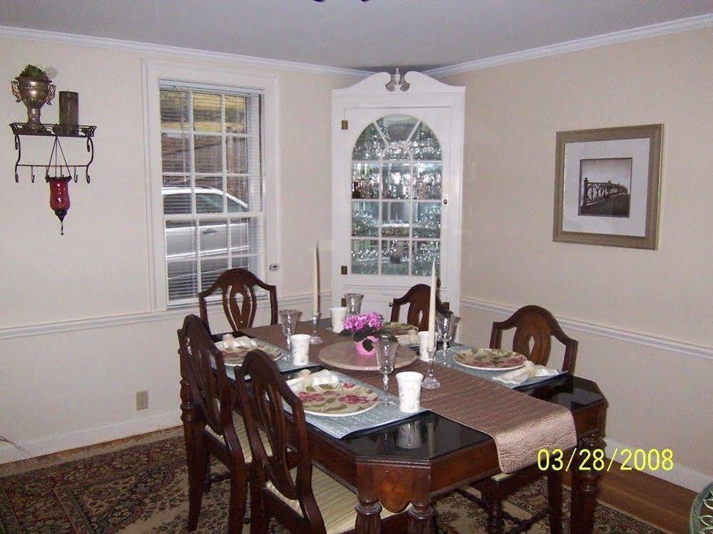 Wellesley Bed And Breakfast Exterior foto