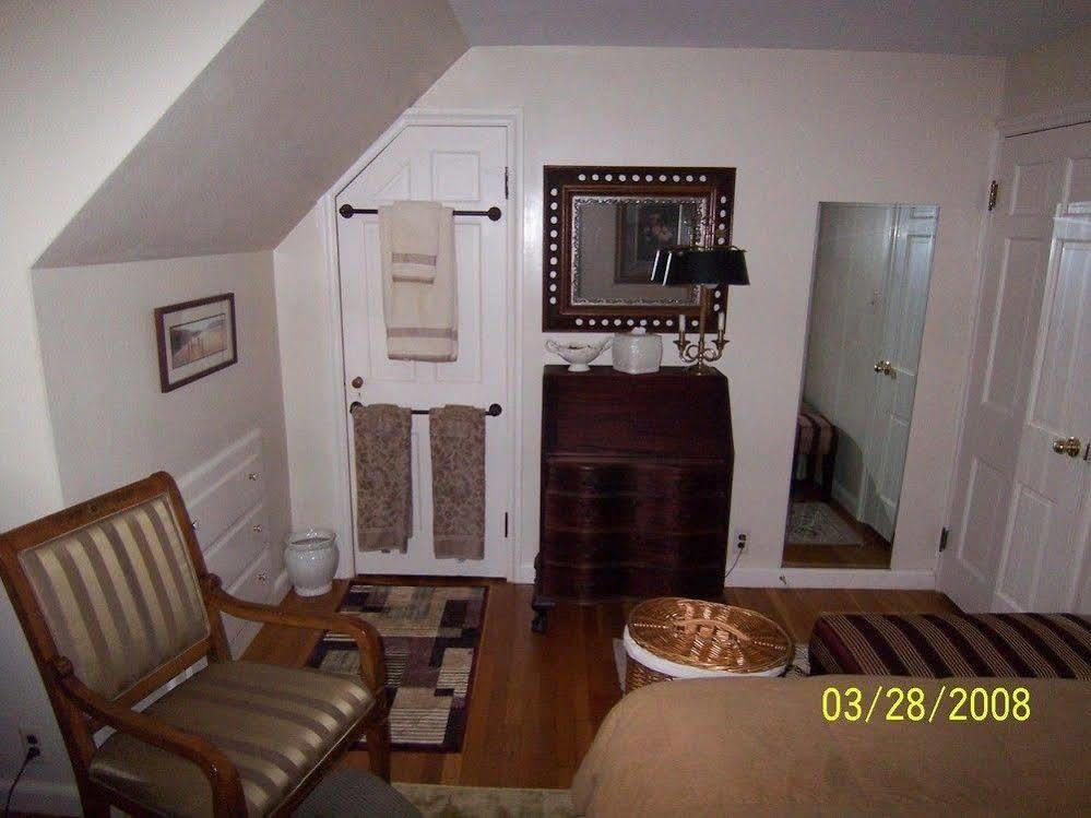 Wellesley Bed And Breakfast Exterior foto